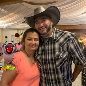 Meet your Posher, Sarah lee